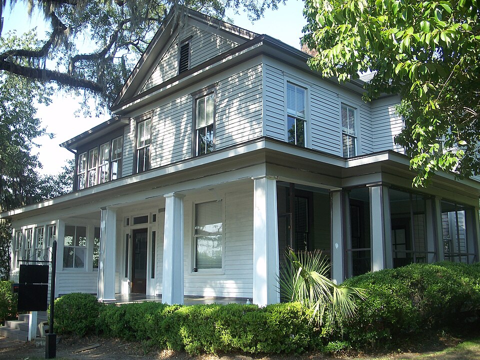 Photograph of Calhoun Street Historic District