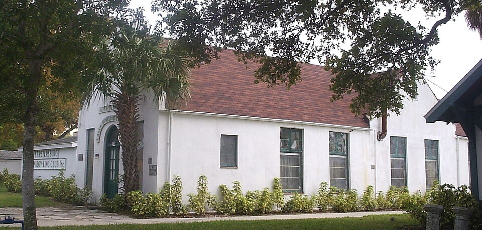 Photograph of St. Petersburg Lawn Bowling Club
