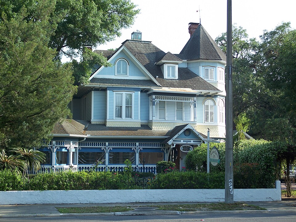 Photograph of Mary Phifer McKenzie House