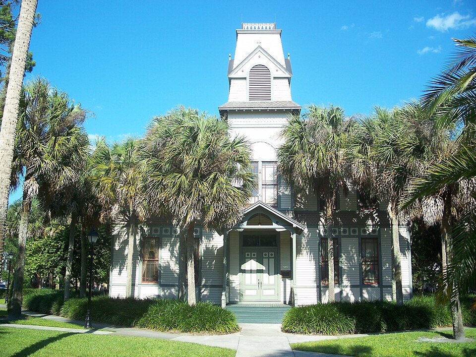 Photograph of DeLand Hall