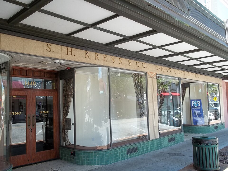 Photograph of S. H. Kress and Co. Building