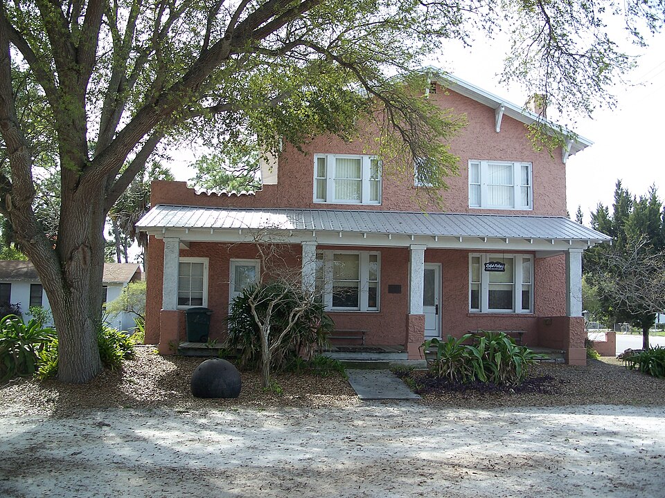 Photograph of Freedman-Raulerson House