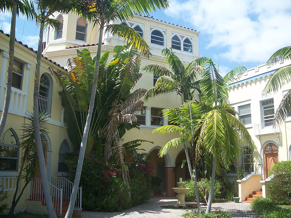 Photograph of Grand Concourse Apartments