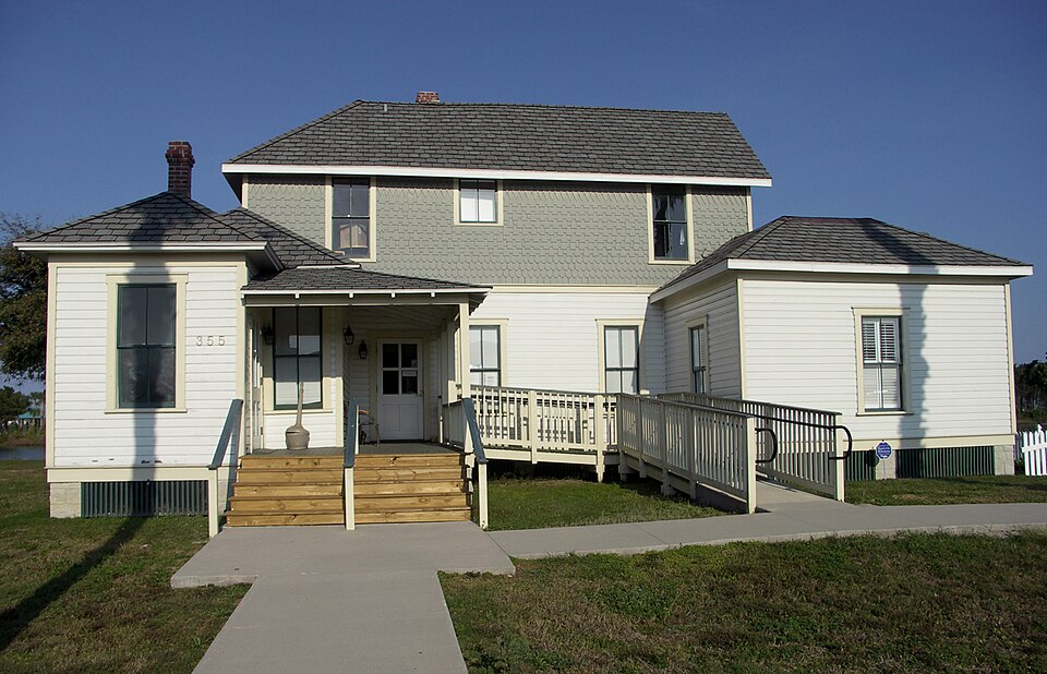 Photograph of Rogers House