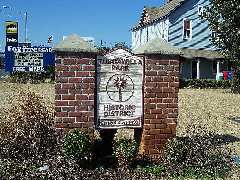 Photograph of Tuscawilla Park Historic District