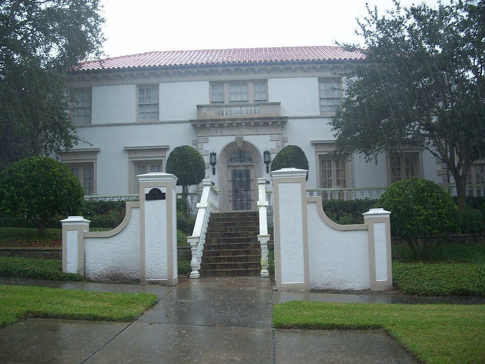 Photograph of Harbor Oaks Residential District