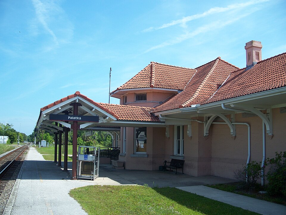 Photograph of Palatka station