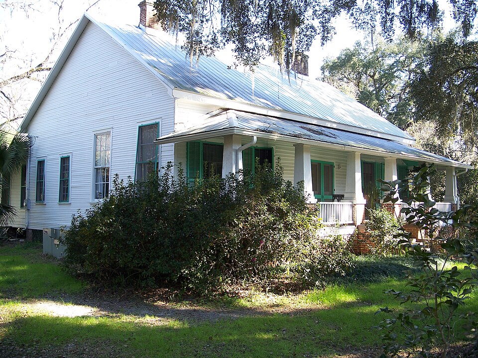 Photograph of Dennis-Coxetter House