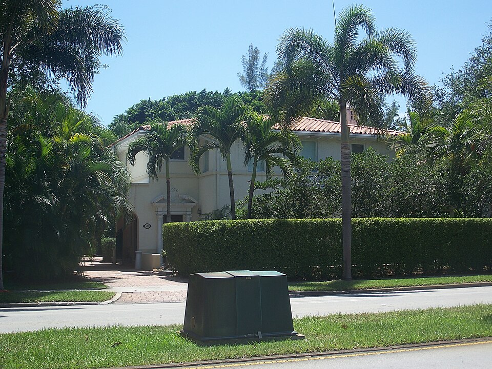 Photograph of Building at 540 Northeast 96th Street