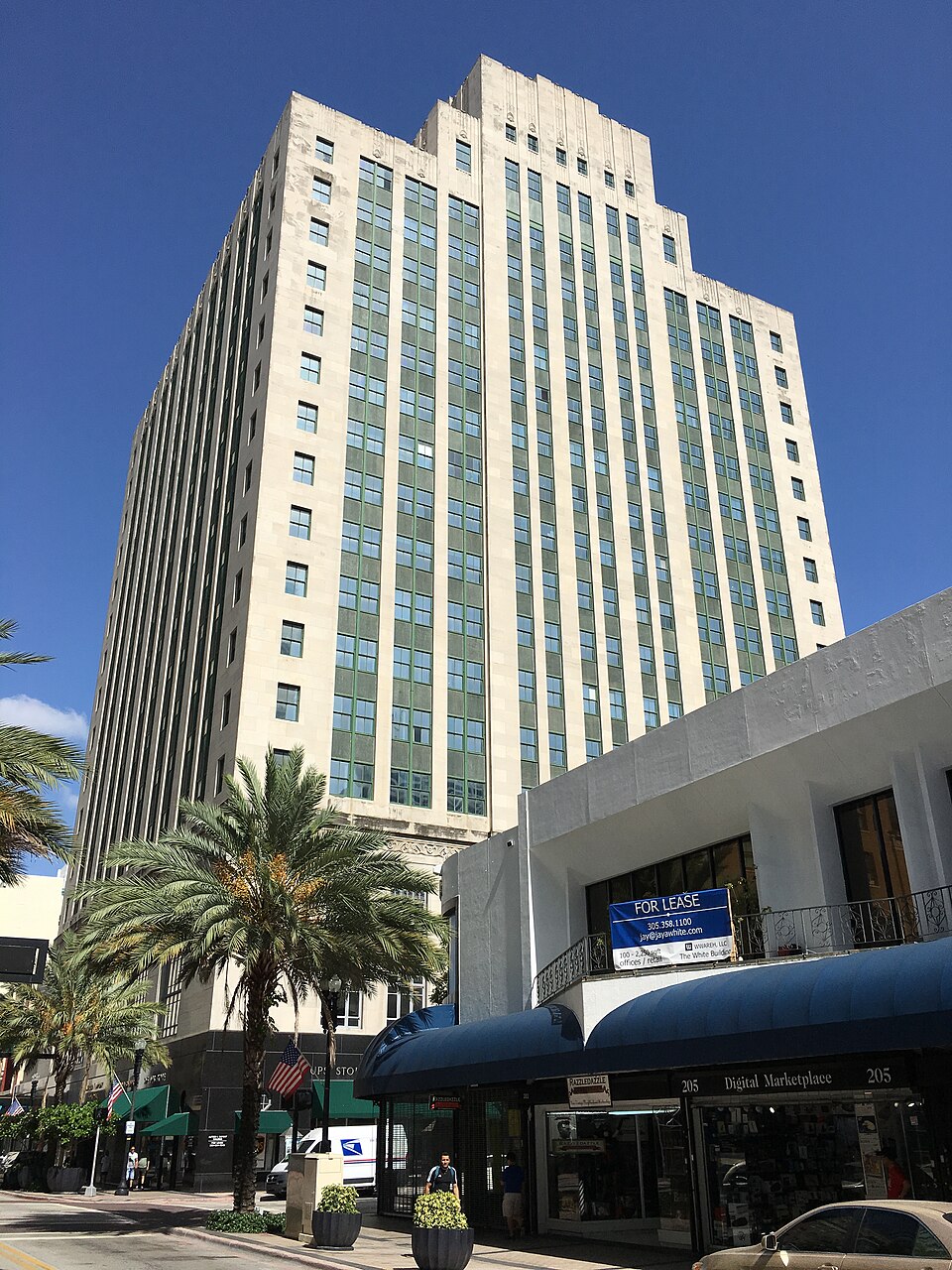 Photograph of Alfred I. DuPont Building