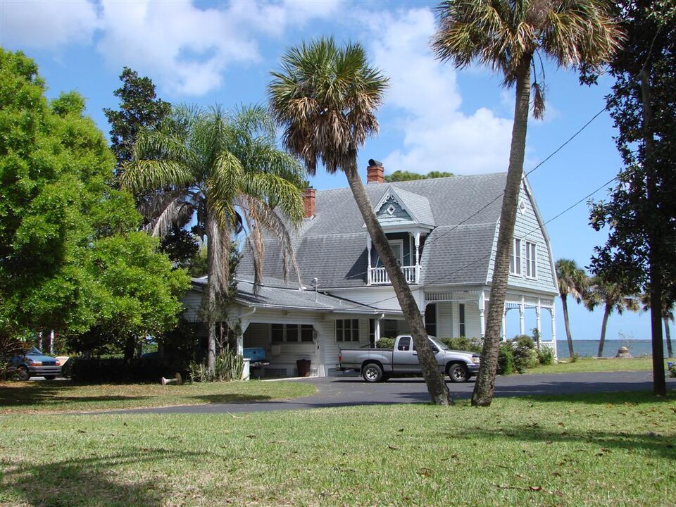 Photograph of Judge George Robbins House