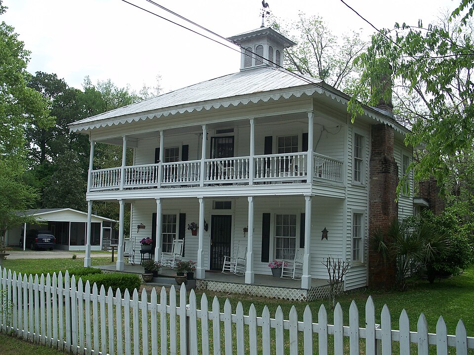 Photograph of Middleburg Historic District