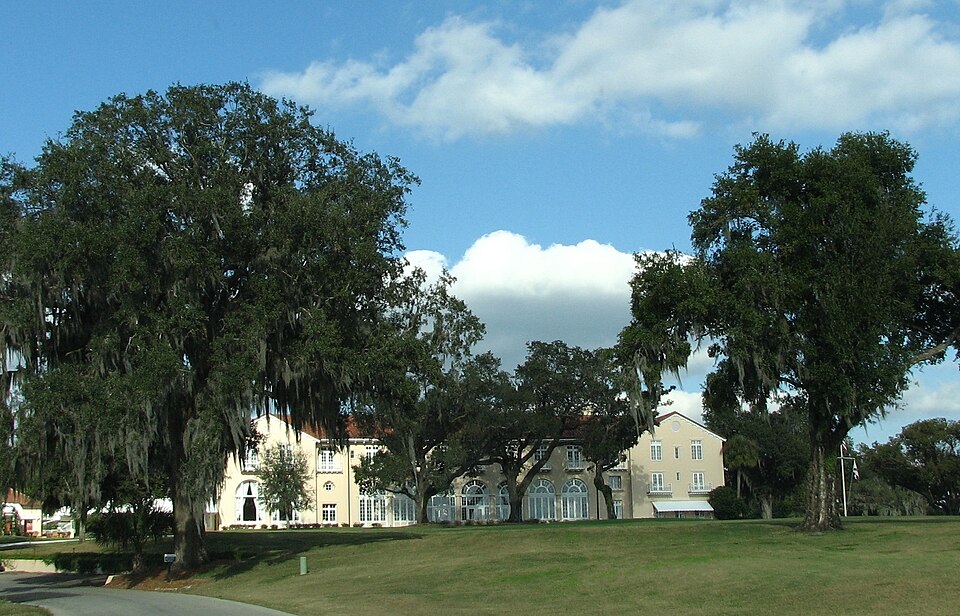 Photograph of Mountain Lake Colony House
