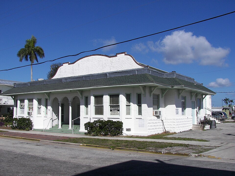 Photograph of Punta Gorda Woman's Club