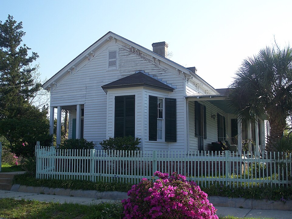 Photograph of King-Hooton House