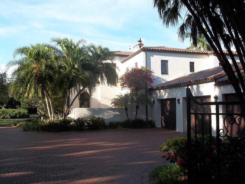 Photograph of Bacheller-Brewer Model Home Estate