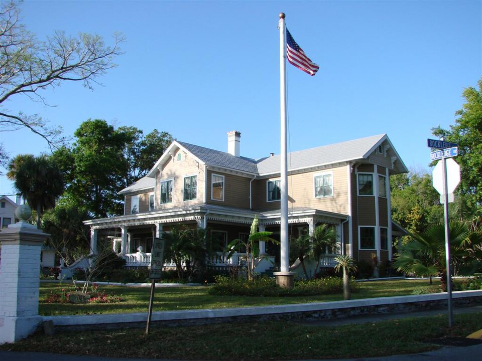 Photograph of Rockledge Drive Residential District