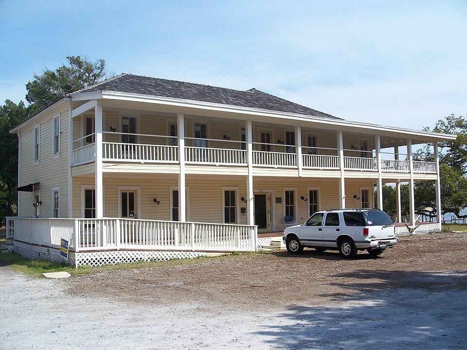 Photograph of Gulfview Hotel Historic District
