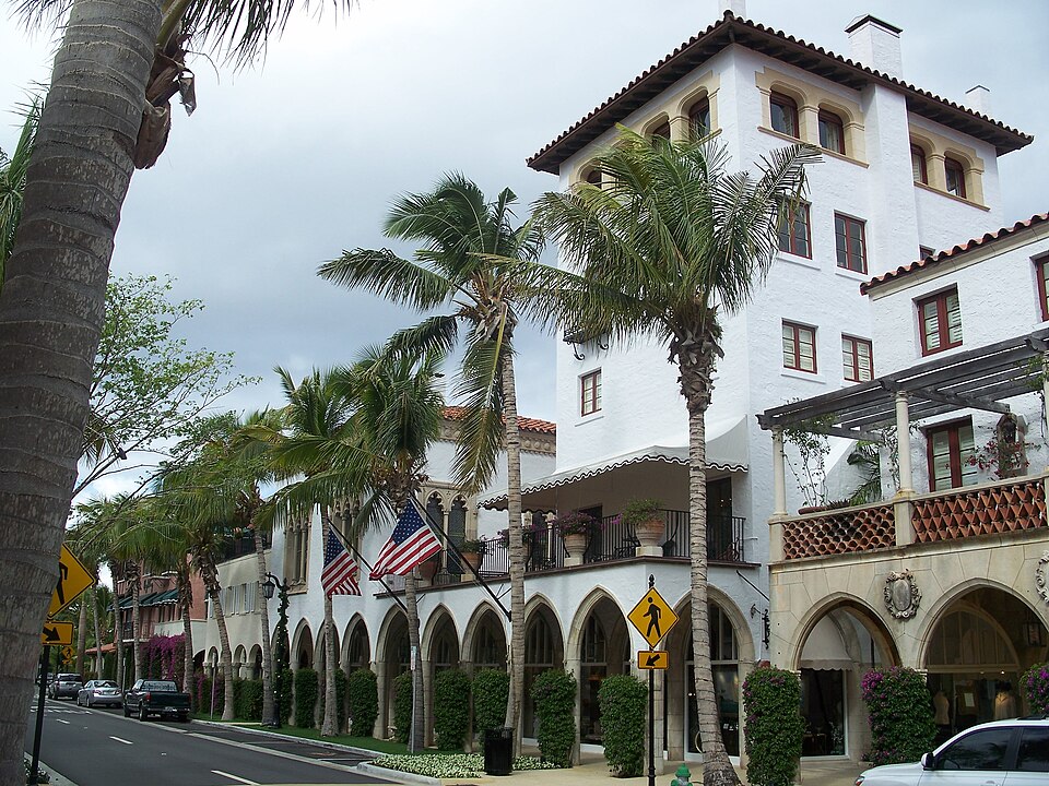 Photograph of Via Mizner