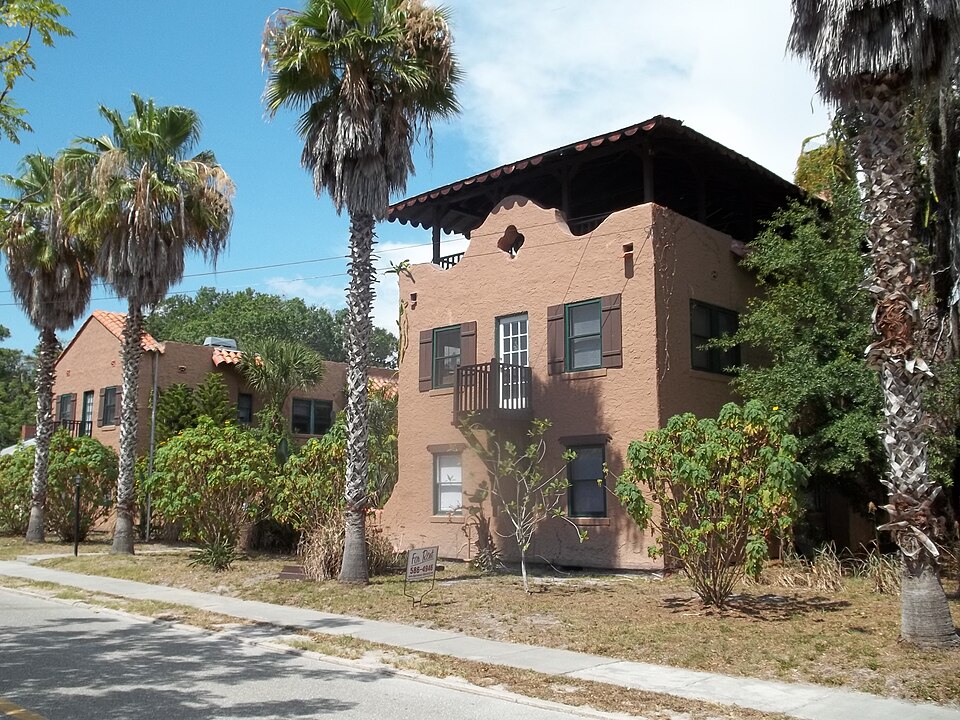 Photograph of El Patio Apartments