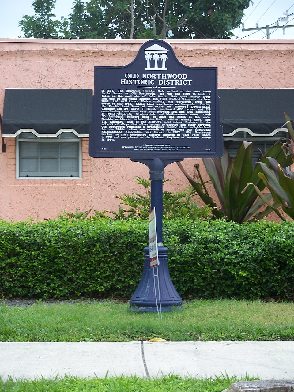 Photograph of Old Northwood Historic District