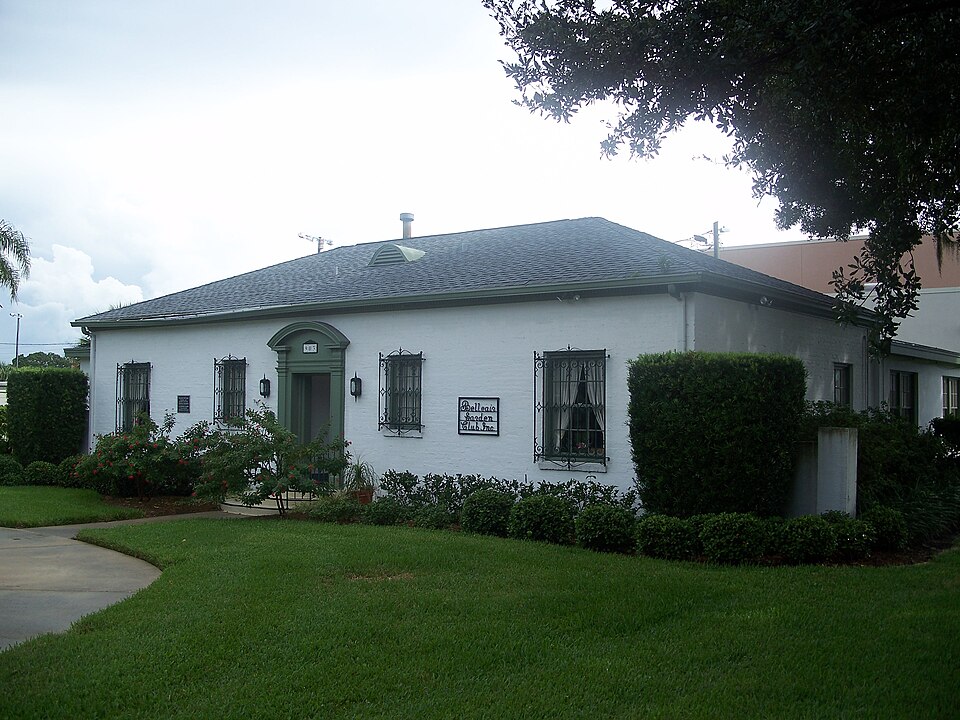 Photograph of Old Belleair Town Hall