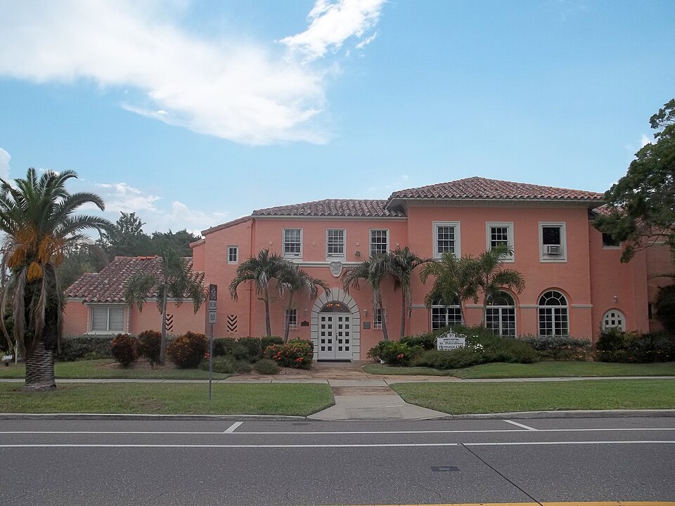Photograph of St. Petersburg Woman's Club