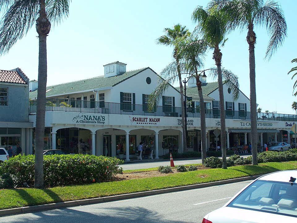 Photograph of Valencia Hotel and Arcade