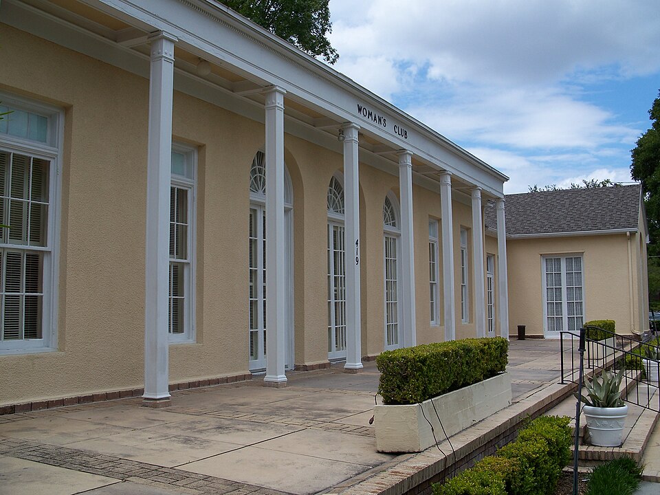 Photograph of Woman's Club of Winter Park