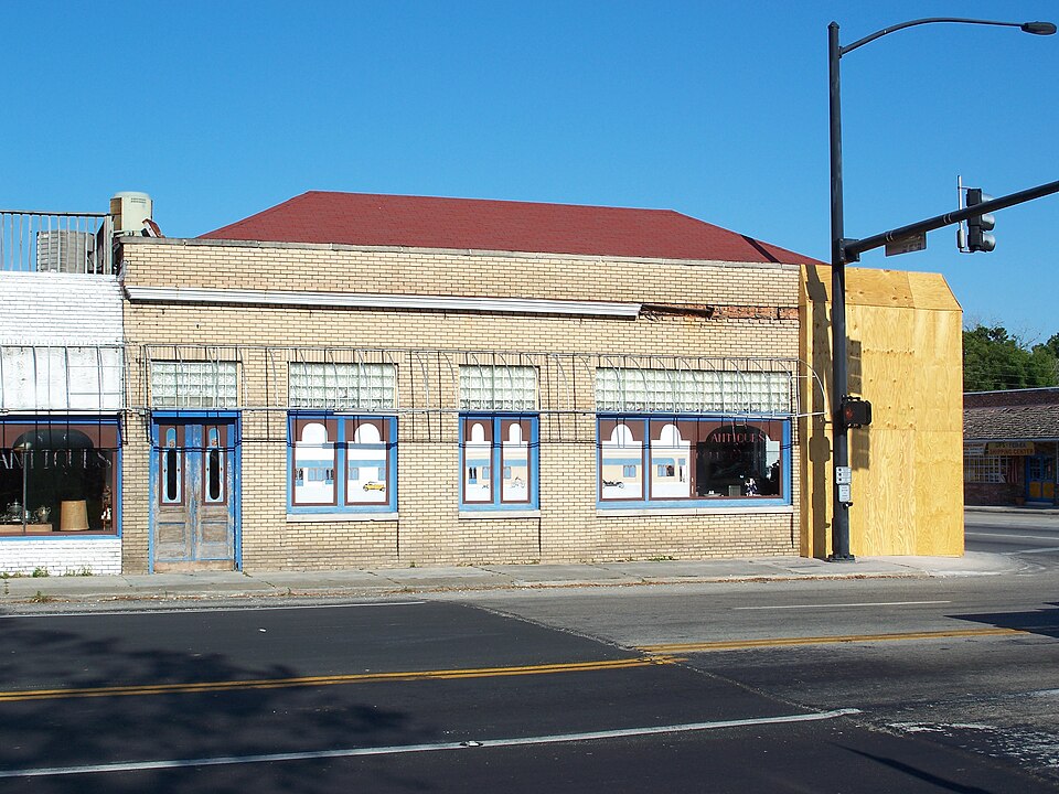 Photograph of Citizens Bank