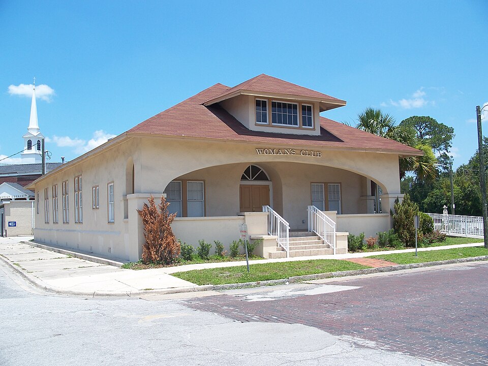 Photograph of Woman's Club of Starke