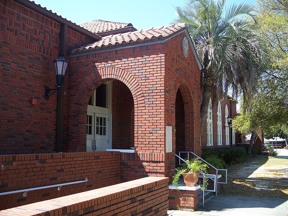 Photograph of St. Andrew School