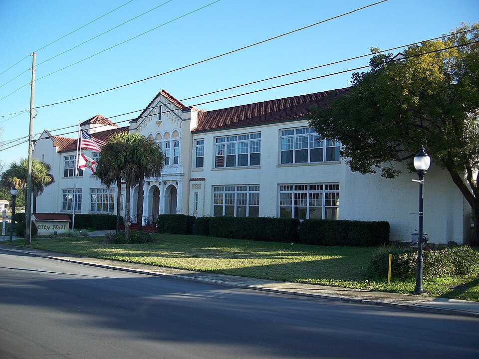 Photograph of Old Frostproof High School