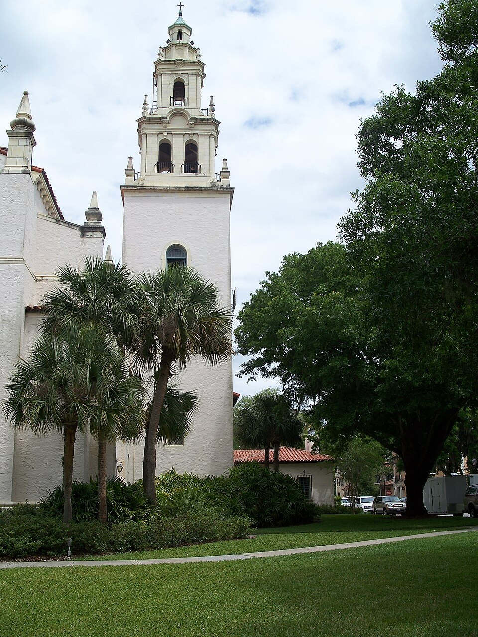 Photograph of Knowles Memorial Chapel