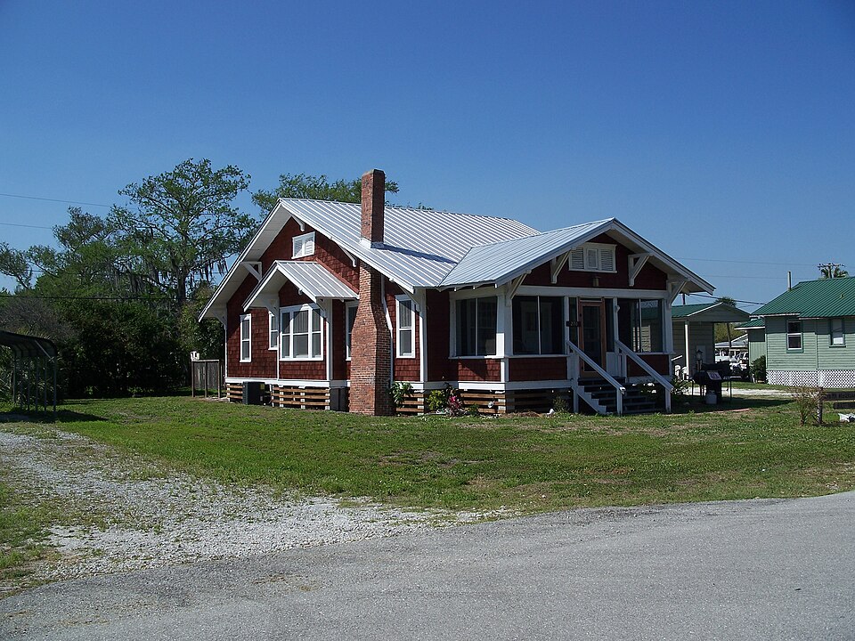 Photograph of Moore Haven Residential Historic District