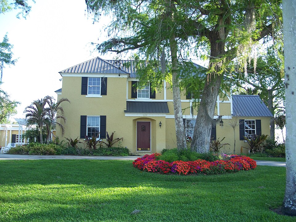 Photograph of Scharnberg House