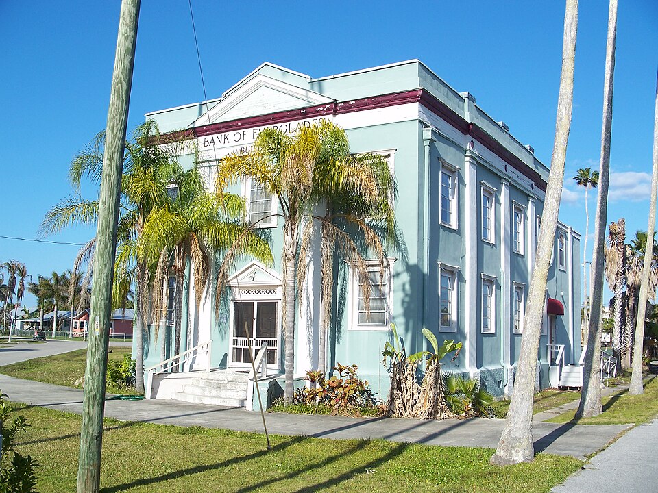 Photograph of Bank of Everglades Building