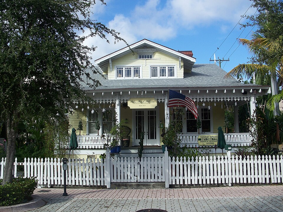 Photograph of Grant Van Valkenburg House