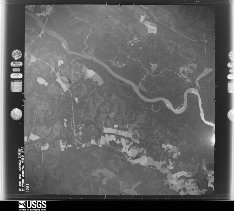 U.S. Geological Survey aerial photograph, 1968-04-17, scale 1:40000