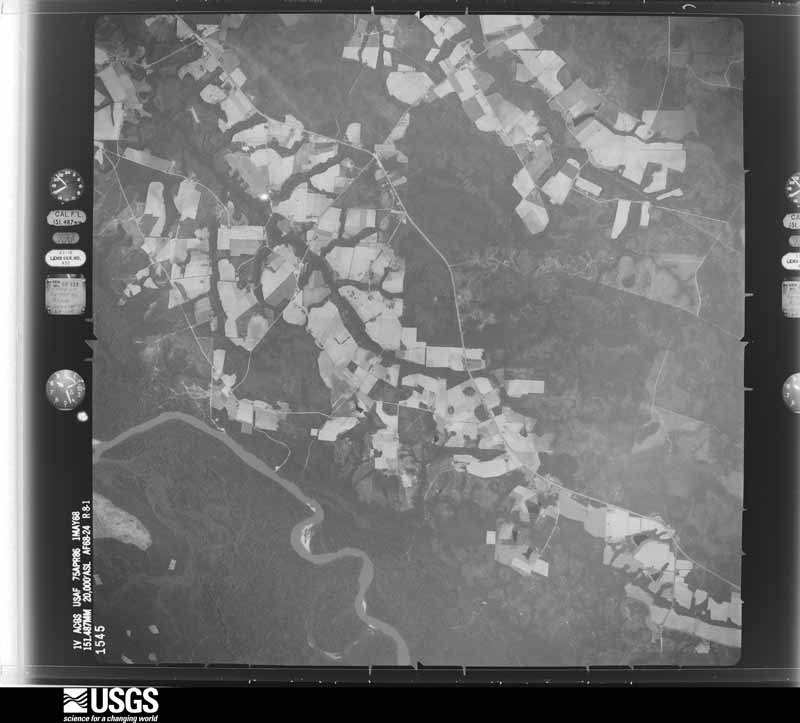U.S. Geological Survey aerial photograph, 1968-05-01, scale 1:40000