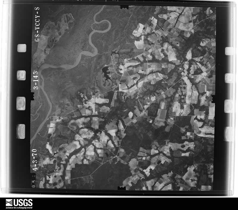 U.S. Geological Survey aerial photograph, 1970-04-03, scale 1:46000