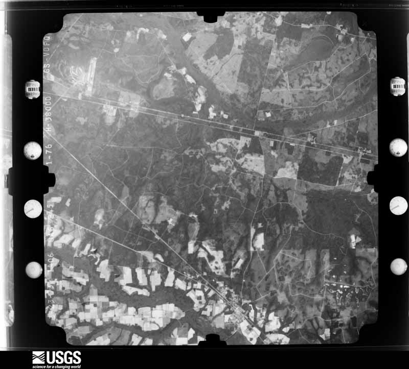 U.S. Geological Survey aerial photograph, 1973-03-01, scale 1:76000