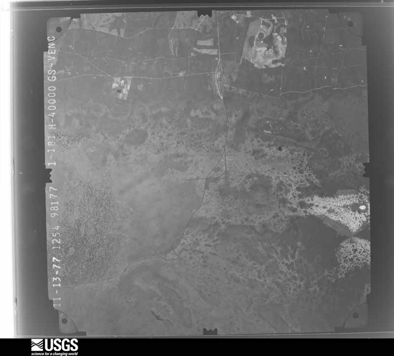 U.S. Geological Survey aerial photograph, 1977-11-13, scale 1:80000