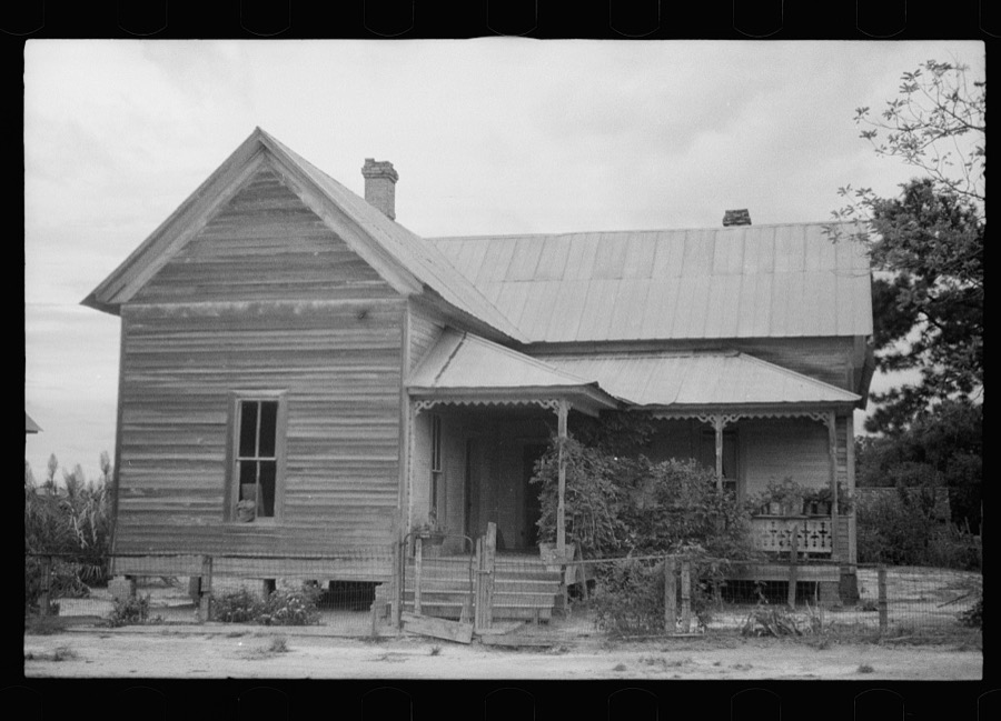 House before improvements have been made, Irwin County, Georgia