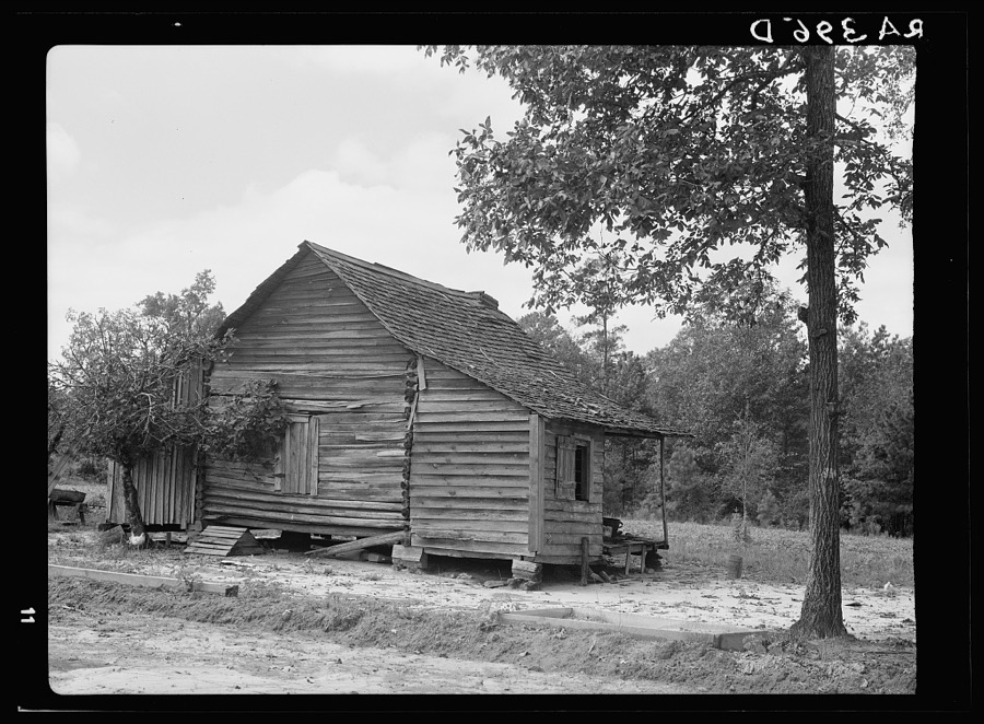 House formerly inhabited by family which has been resettled. Grady County, Georgia