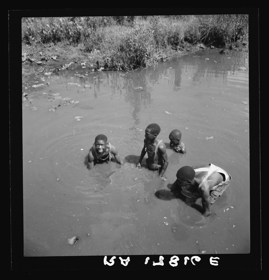 Negroes near Valdosta, Georgia