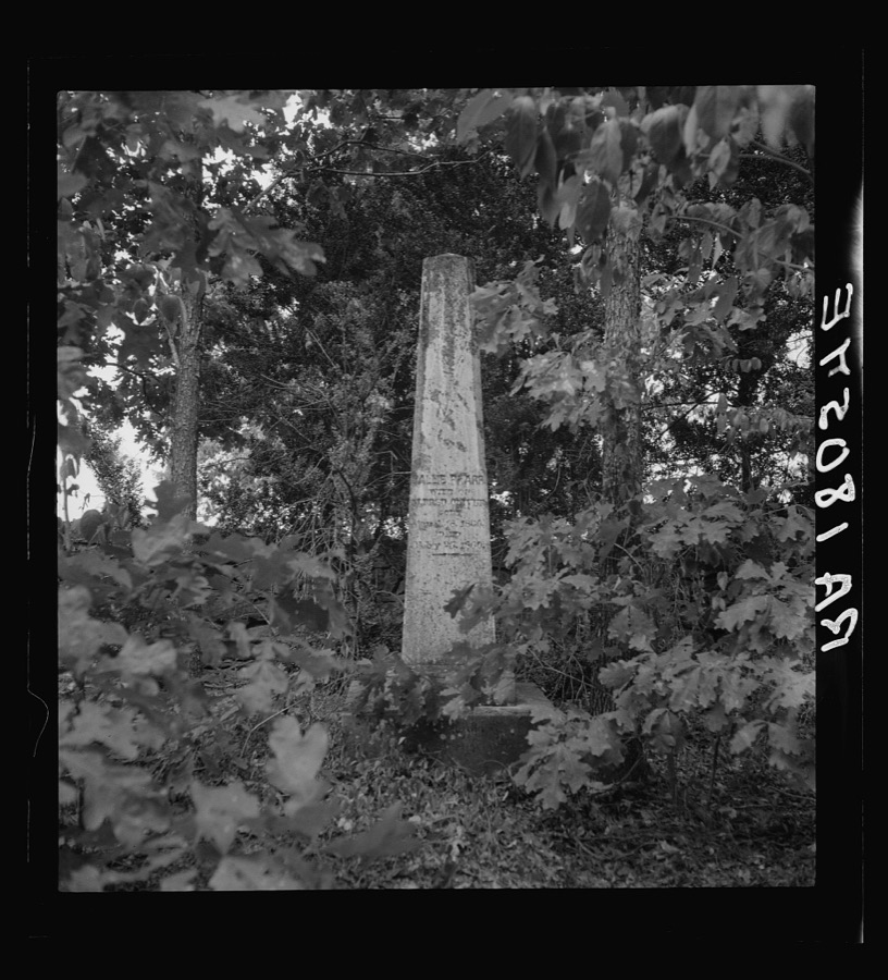 Family burial ground on the abandoned Pharr Plantation near Social Circle, Georgia
