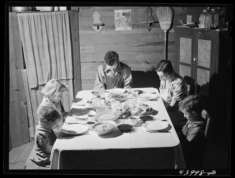 Smith family saying grace at the afternoon meal. Carroll County, Georgia (see general caption)