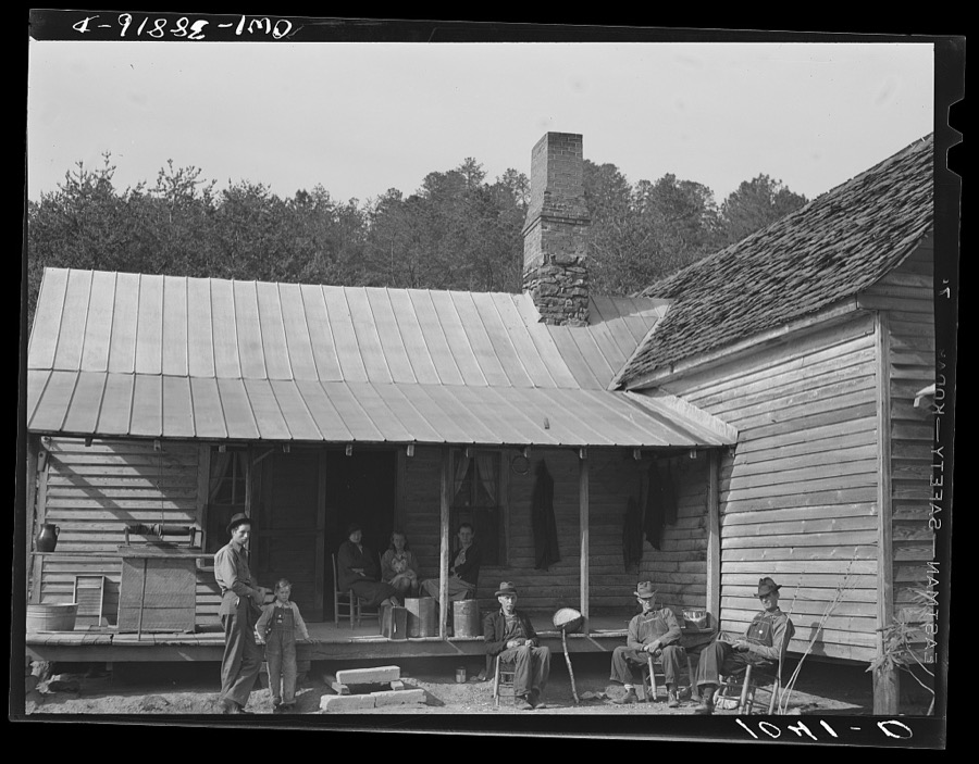 Miscellaneous lot of photographs by Barbara Wright, e.g. University of Virginia, Franconia, New Hampshire, Maine. Mountaineers' cabin near Habersham, Georgia