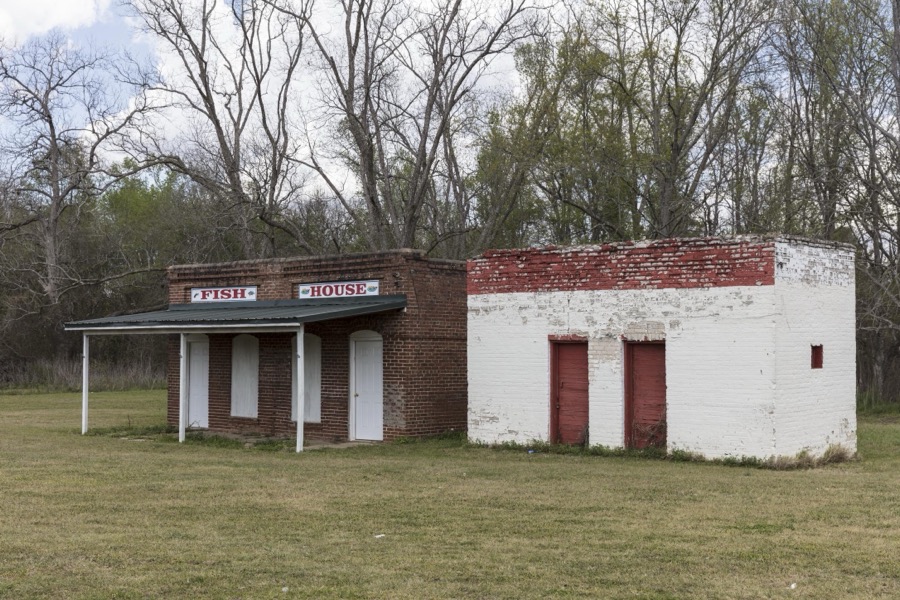 In-town structures (the place is too small to have a "downtown") in tiny Smithville, Georgia